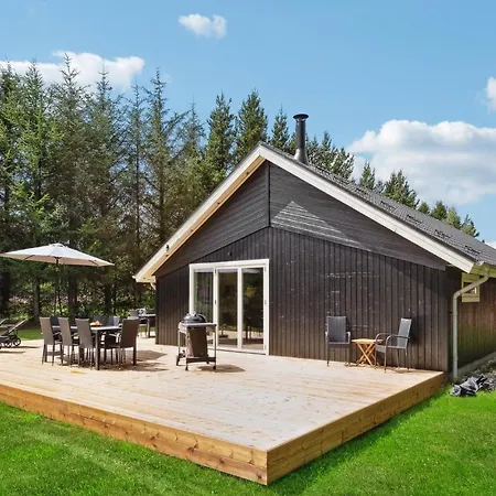 Blomstervangen I Dnmk Oksbol (Syddanmark)